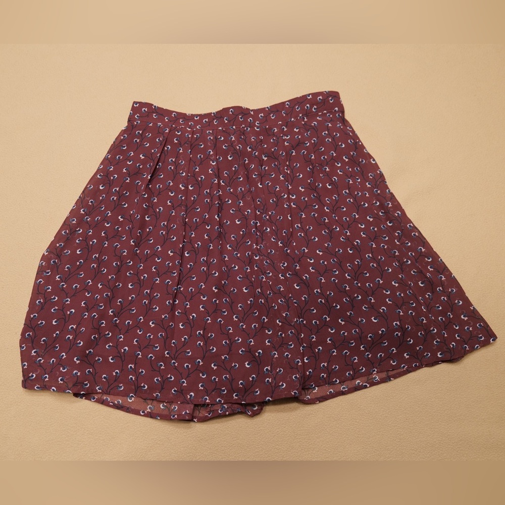 Old Navy Floral Print Lined Skirt